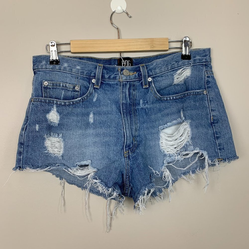 BDG Urban Outfitters Essential Mid-Rise Distressed Jean Shorts - Size 30